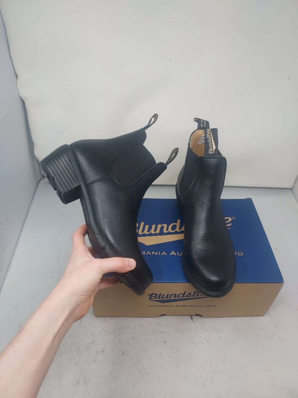 Blundstone Black Chelsea Heel Boot